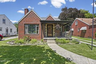 3124 Heatherdowns Boulevard, Toledo, OH 43614