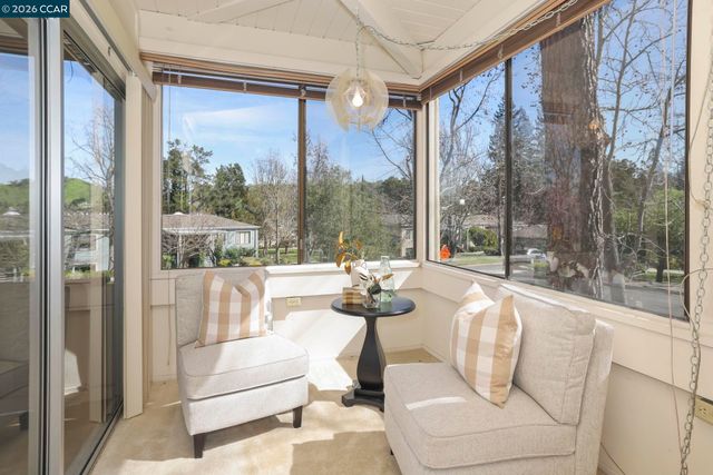 1232 Leisure Ln 12, Walnut Creek, CA 94595