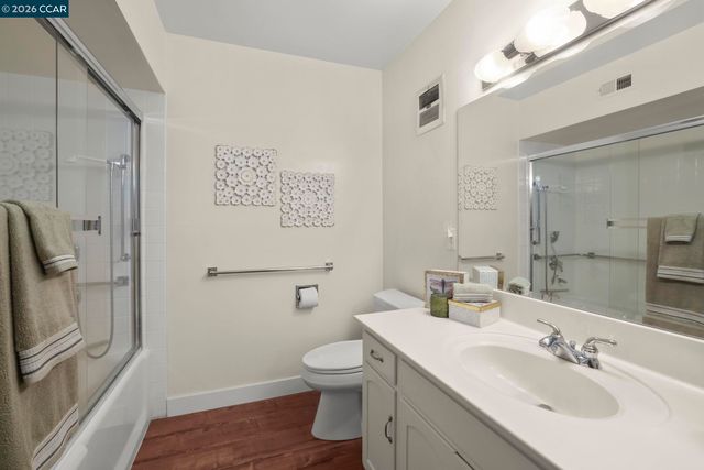 1232 Leisure Ln 12, Walnut Creek, CA 94595