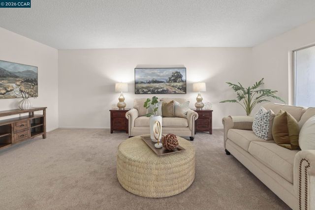 1232 Leisure Ln 12, Walnut Creek, CA 94595