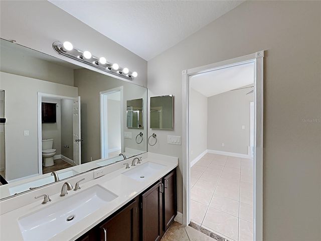 11958 LARK SONG LOOP, Riverview, FL 33579