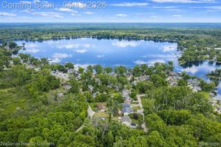 7451 Garland Avenue, Hamburg Township, MI 48116