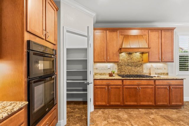 2634 Steeple Run Ln, Manteca, CA 95336