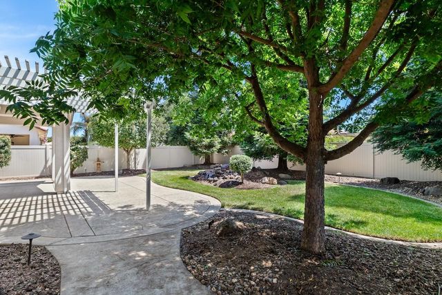 2634 Steeple Run Ln, Manteca, CA 95336