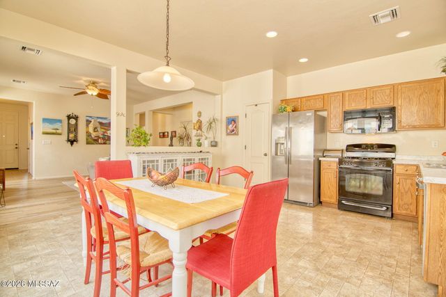874 E Catkins Place, Sahuarita, AZ 85629
