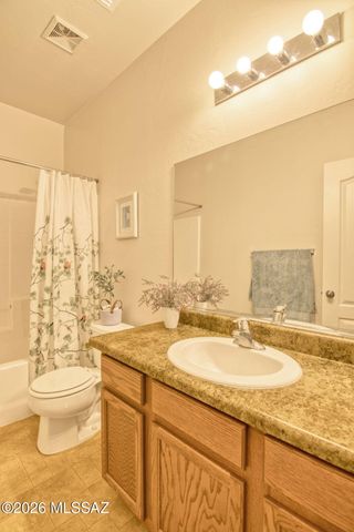 874 E Catkins Place, Sahuarita, AZ 85629
