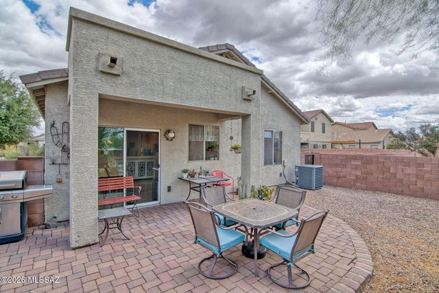 874 E Catkins Place, Sahuarita, AZ 85629