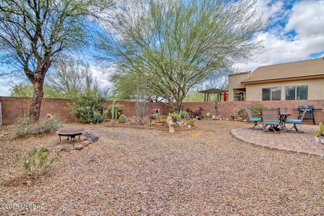 874 E Catkins Place, Sahuarita, AZ 85629