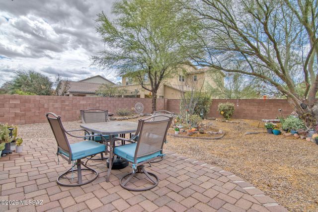 874 E Catkins Place, Sahuarita, AZ 85629