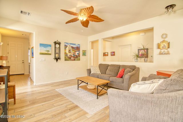874 E Catkins Place, Sahuarita, AZ 85629