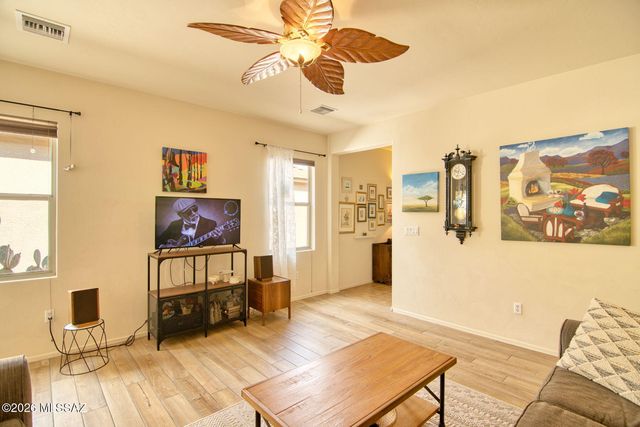 874 E Catkins Place, Sahuarita, AZ 85629