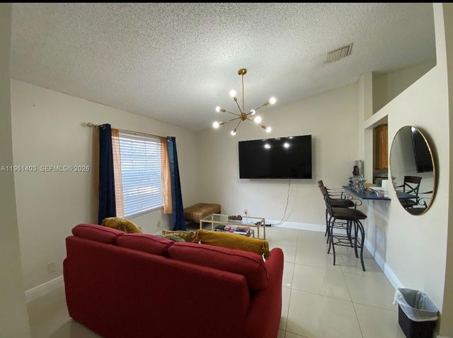 3648 NW 83rd Ln 3648, Sunrise, FL 33351