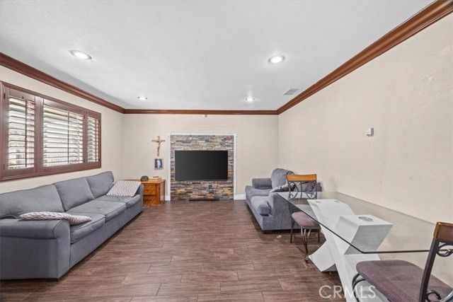 1484 Sheridan Rd, San Bernardino, CA 92407