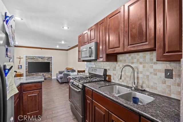 1484 Sheridan Rd, San Bernardino, CA 92407