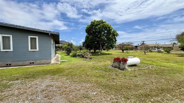 87-250 Kulaaupuni Street, Waianae, HI 96792
