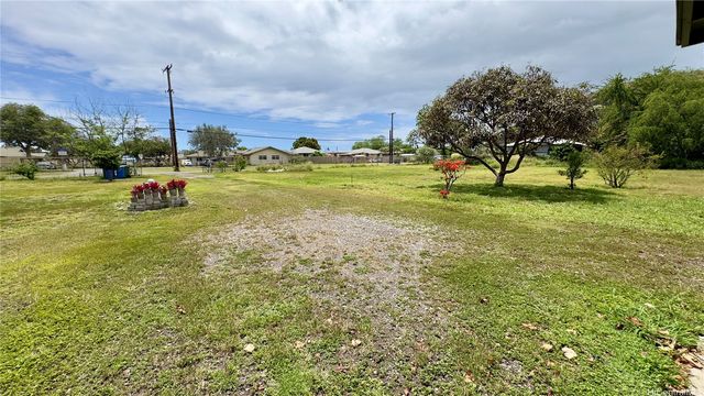 87-250 Kulaaupuni Street, Waianae, HI 96792
