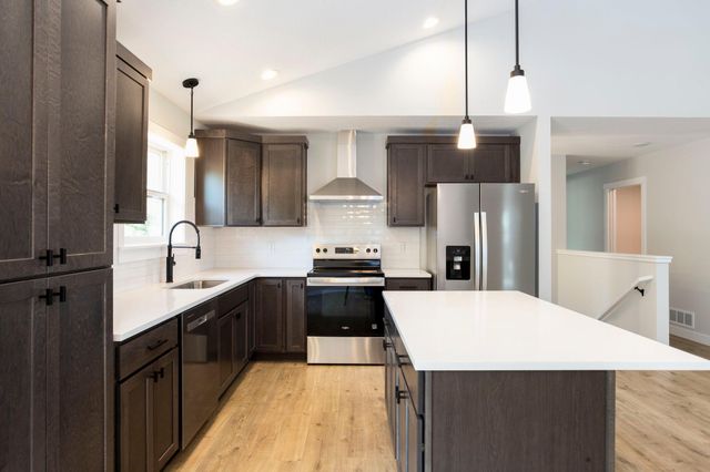 1982 57th Street, Somerset, WI 54025