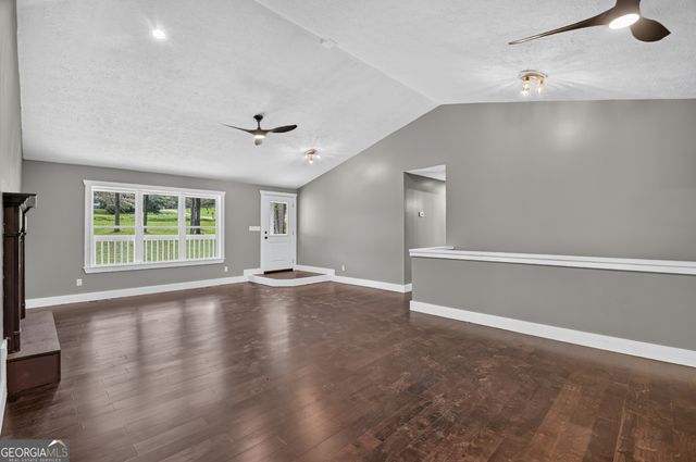 232 Chestnut Gap Road, Blue Ridge, GA 30513