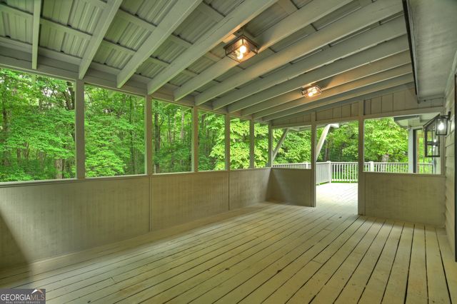 232 Chestnut Gap Road, Blue Ridge, GA 30513