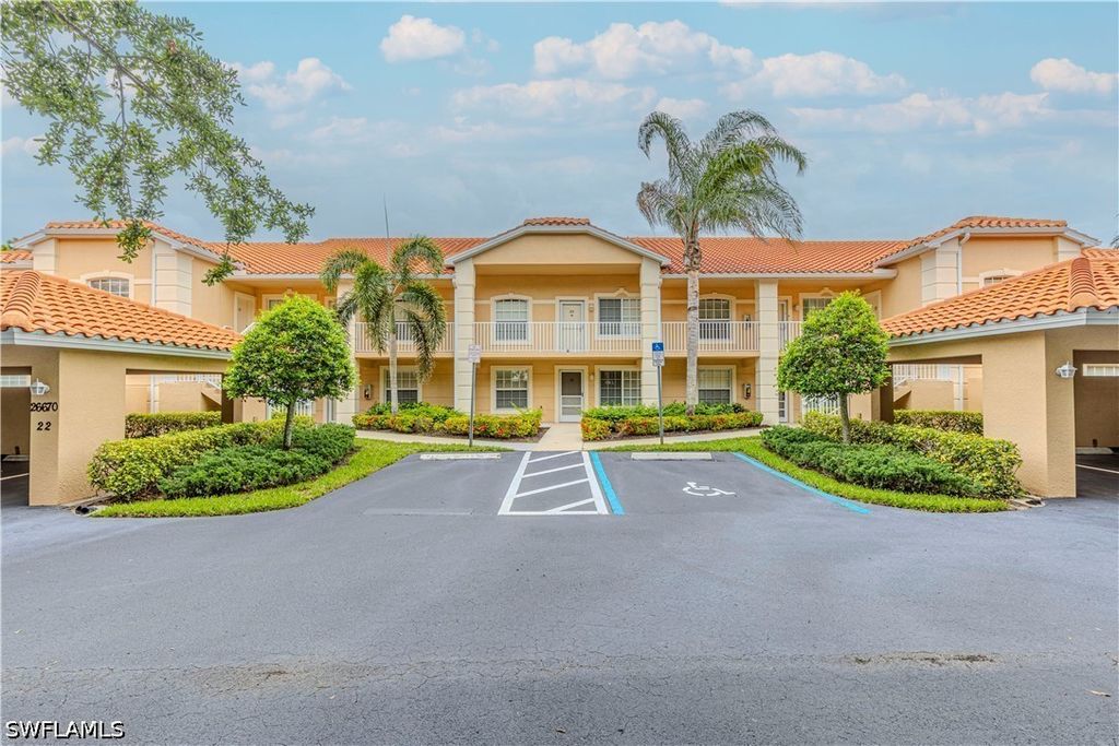 26670 Rosewood Pointe DR 201, Bonita Springs, FL 34135