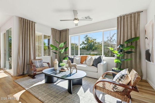 6560 N 15TH Drive, Phoenix, AZ 85015