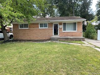 20308 Shady Lane Avenue, St. Clair Shores, MI 48080