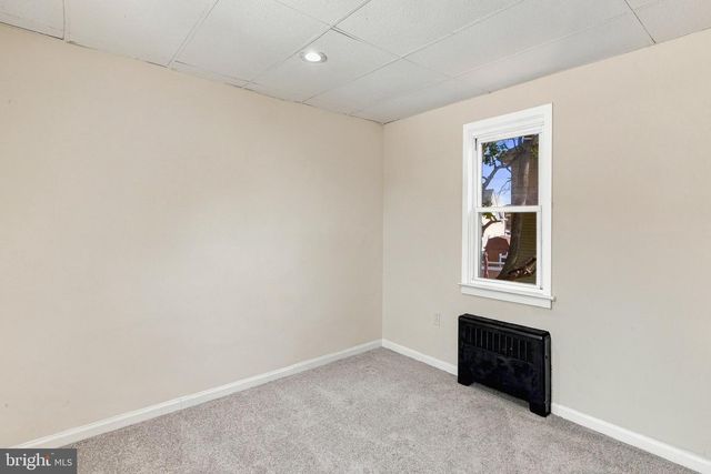 17 W WOOD ST, Paulsboro, NJ 08066