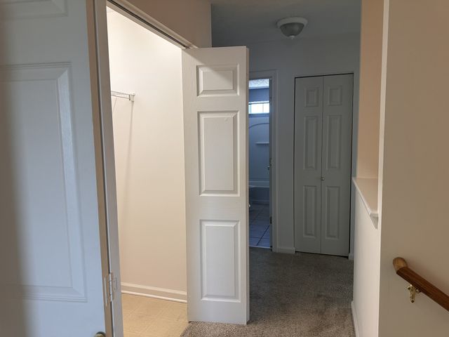 121 Vintage Cir, Hendersonville, TN 37075