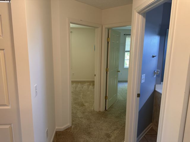 121 Vintage Cir, Hendersonville, TN 37075