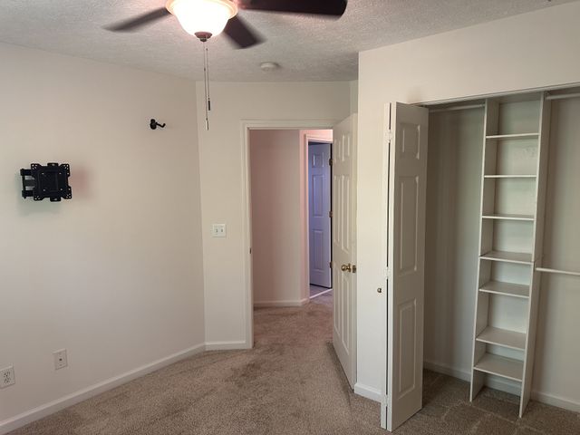 121 Vintage Cir, Hendersonville, TN 37075