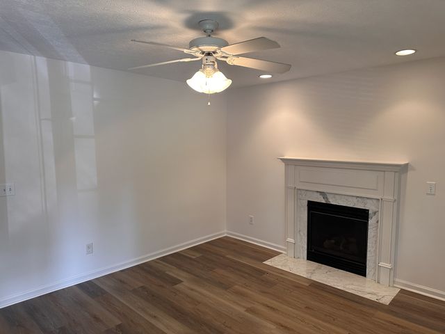 121 Vintage Cir, Hendersonville, TN 37075