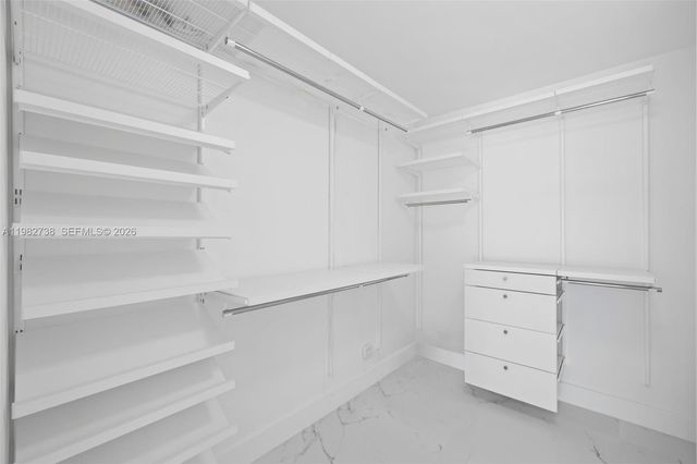 2816 NE 35th St, Fort Lauderdale, FL 33306