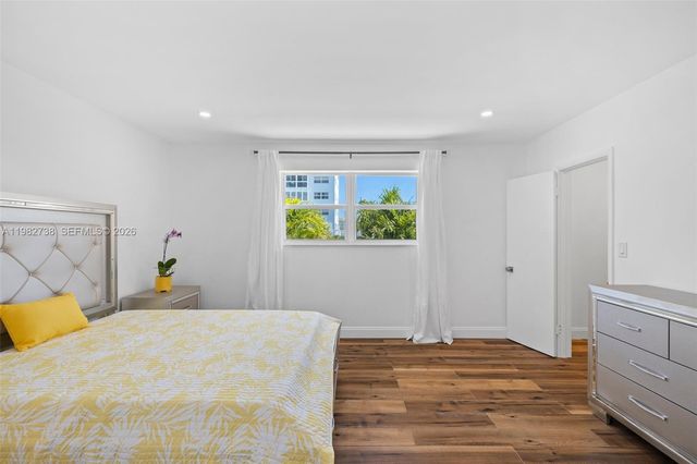 2816 NE 35th St, Fort Lauderdale, FL 33306