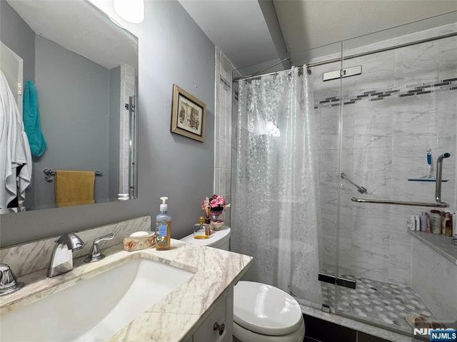 316 Prospect 11J, Hackensack, NJ 07601