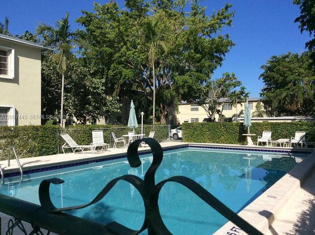 7734 SW 55th Ave B, Miami, FL 33143