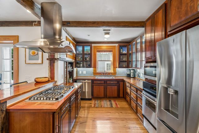 81 Gordon Street, Charleston, SC 29403
