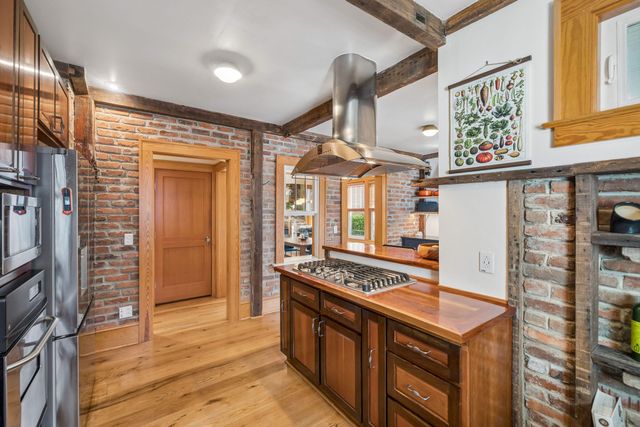 81 Gordon Street, Charleston, SC 29403