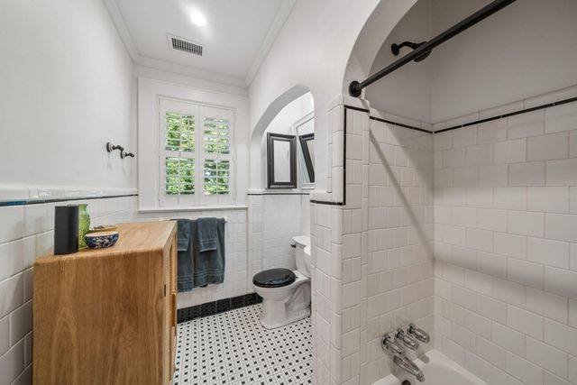 81 Gordon Street, Charleston, SC 29403