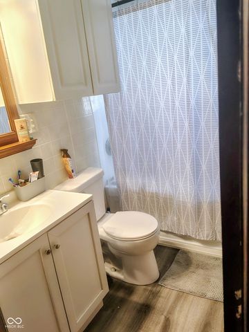 2016 Washington Avenue, Terre Haute, IN 47803