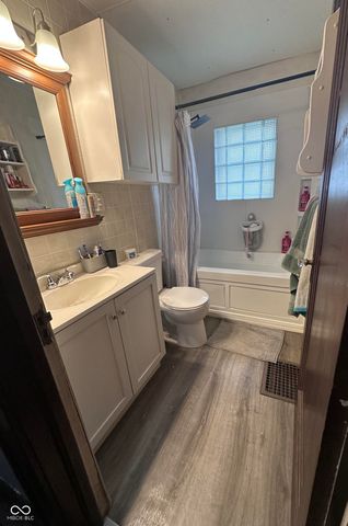 2016 Washington Avenue, Terre Haute, IN 47803