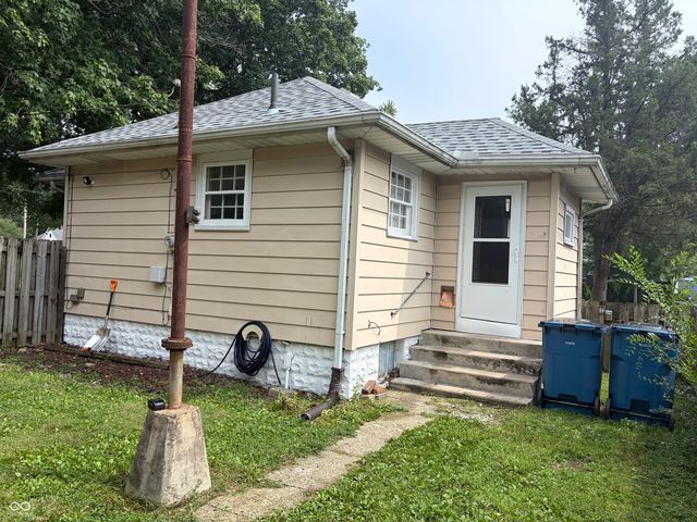 2016 Washington Avenue, Terre Haute, IN 47803
