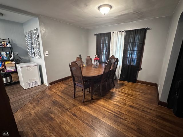2016 Washington Avenue, Terre Haute, IN 47803