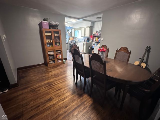 2016 Washington Avenue, Terre Haute, IN 47803
