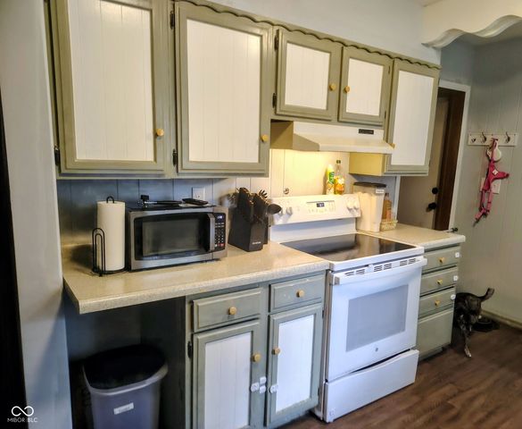 2016 Washington Avenue, Terre Haute, IN 47803