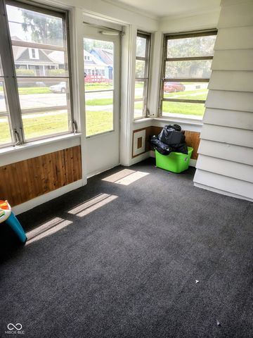2016 Washington Avenue, Terre Haute, IN 47803