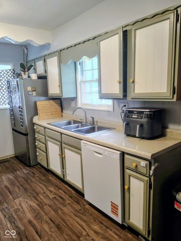 2016 Washington Avenue, Terre Haute, IN 47803