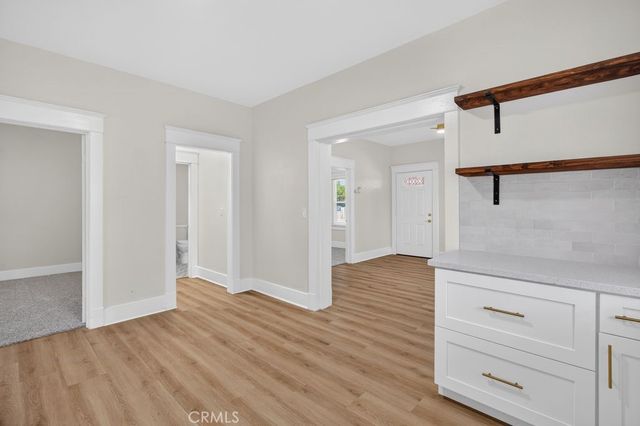 561 Washington, Pomona, CA 91767