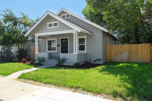 561 Washington, Pomona, CA 91767