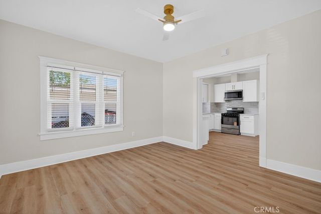 561 Washington, Pomona, CA 91767