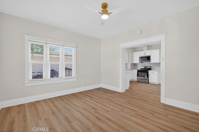 561 Washington, Pomona, CA 91767
